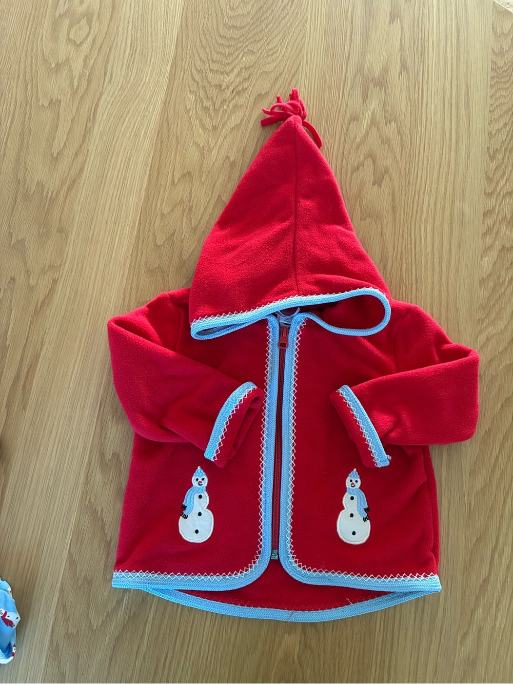 Hanna Andersson Red Fleece 2T